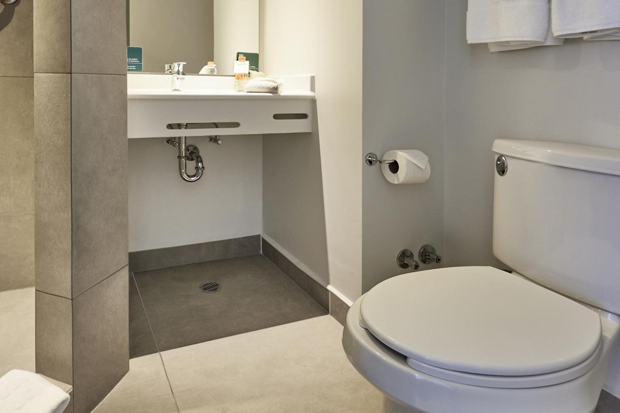 City Express Junior By Marriott Leon Centro De Convenciones Экстерьер фото