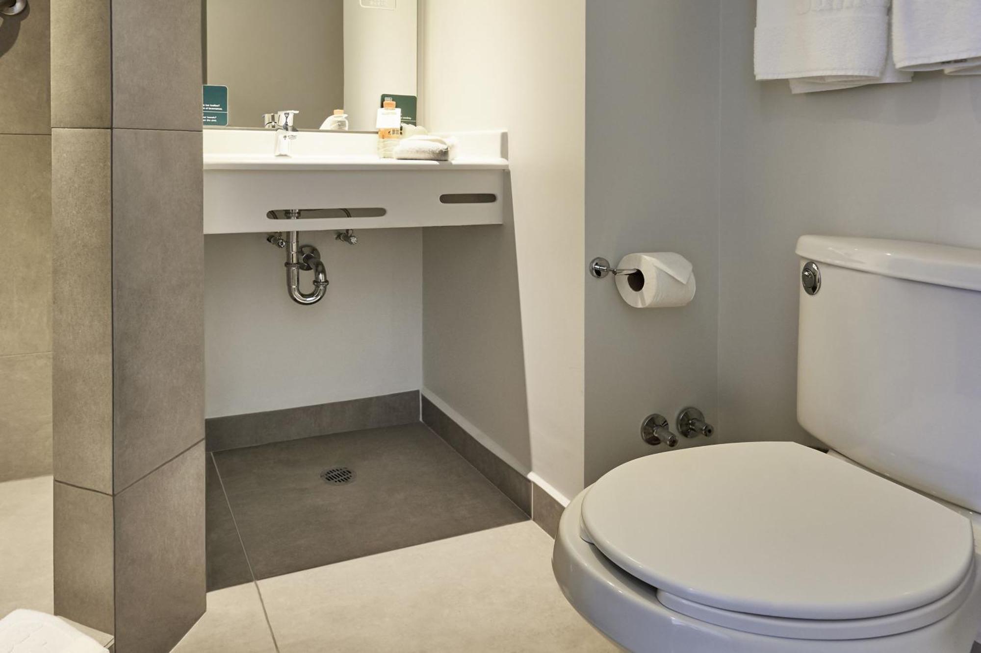 City Express Junior By Marriott Leon Centro De Convenciones Экстерьер фото